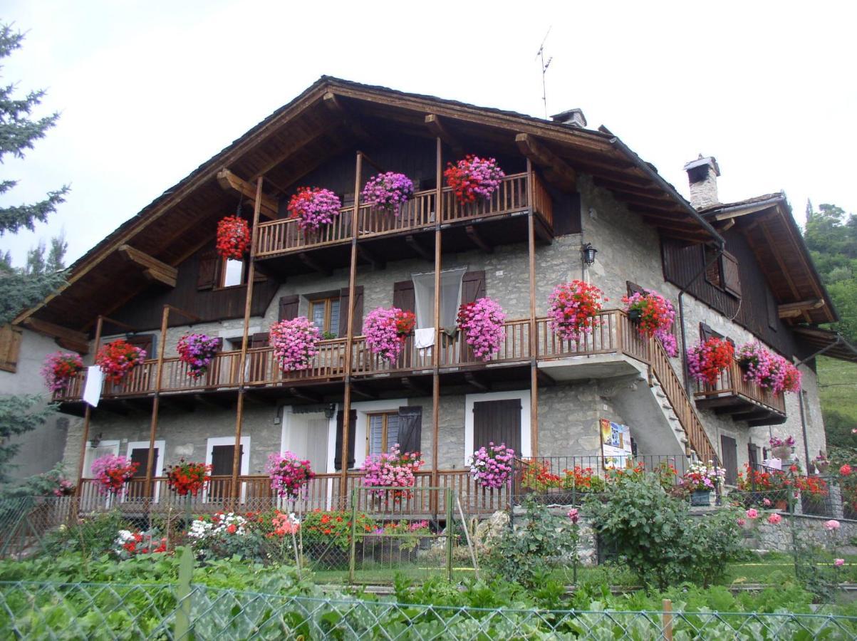 B&B Lo Van - Camere Al Verde Villaggio Di Rumiod เซนต์ ปิแอร์ ภายนอก รูปภาพ